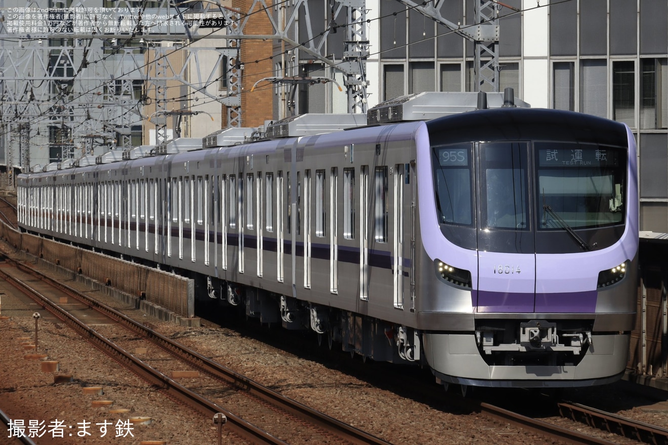 【メトロ】18000系18114F試運転の拡大写真