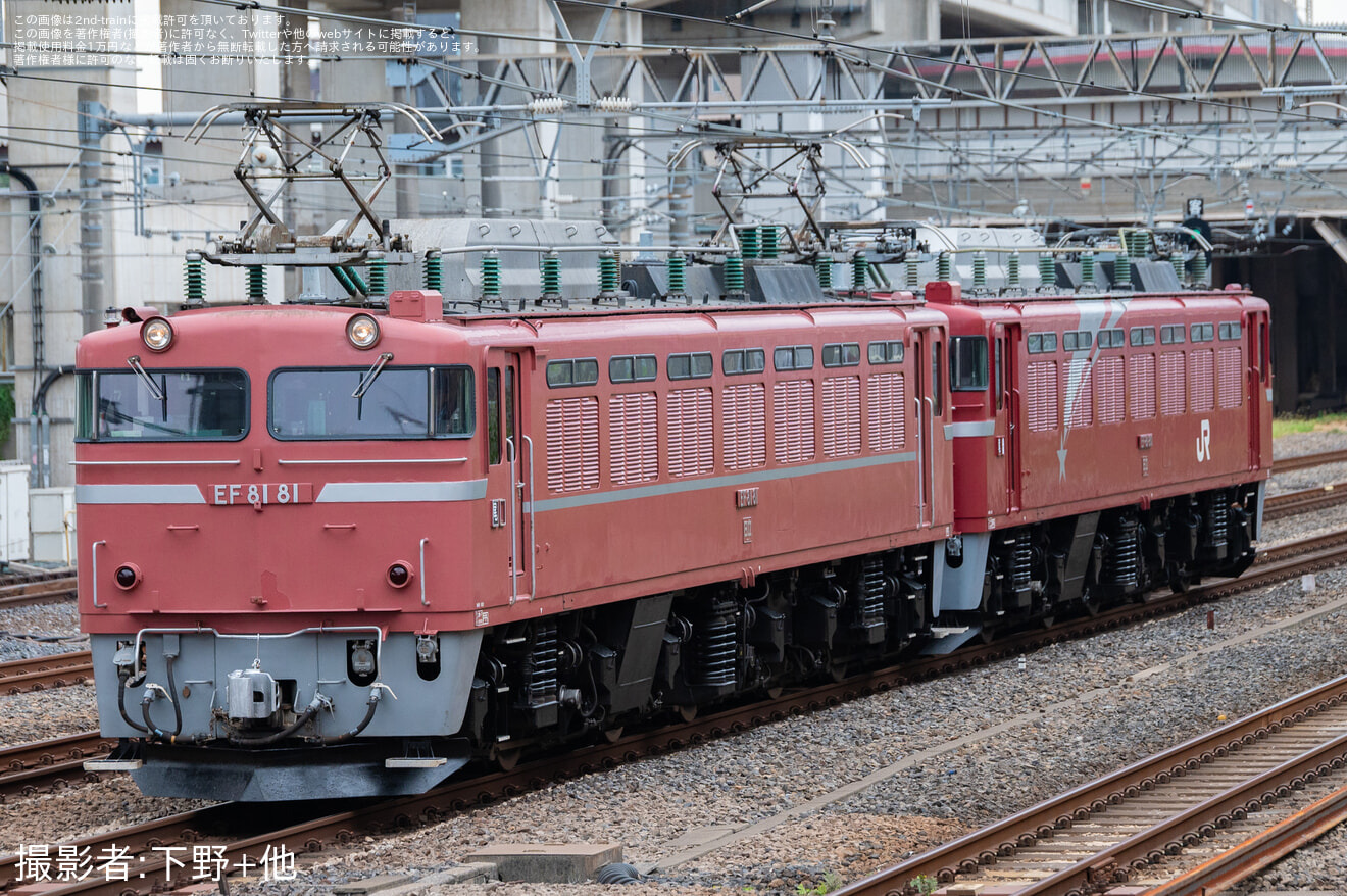 【JR東】EF81-81牽引でEF81-80が東北本線方面へ回送の拡大写真