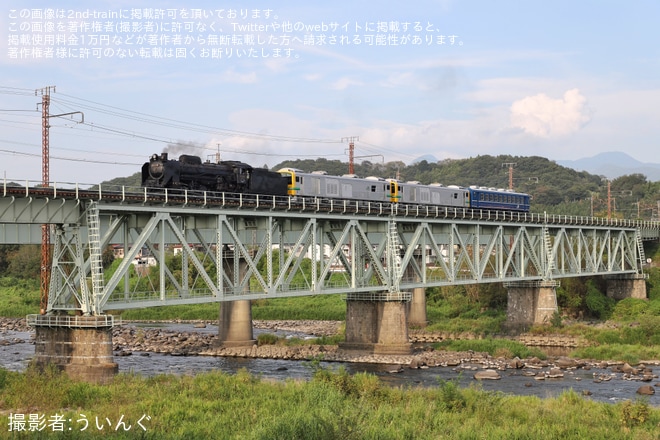 【JR東】D51-498がGV-E197系TS08編成を次位にした形での本線試運転初実施を不明で撮影した写真
