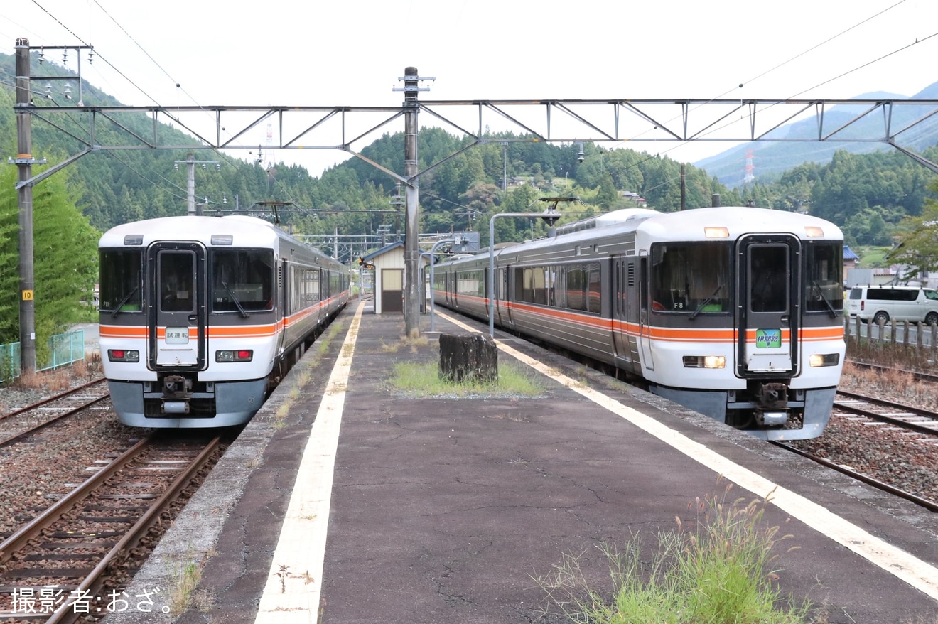 【JR海】373系F11編成が飯田線で試運転の拡大写真