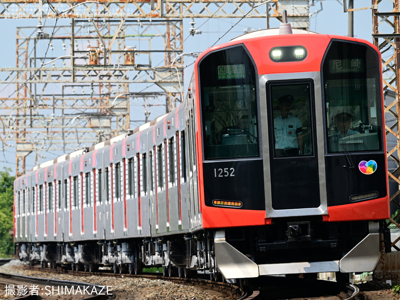 【阪神】1000系1202F(HS52)(「Re Vermilion（リ・バーミリオン）」塗装に変更)が営業運転復帰の拡大写真