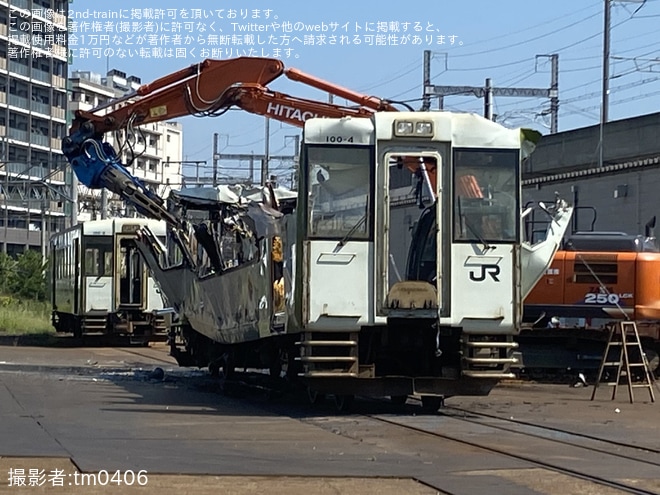【JR東】キハ100-4が郡山総合車両センターで解体中