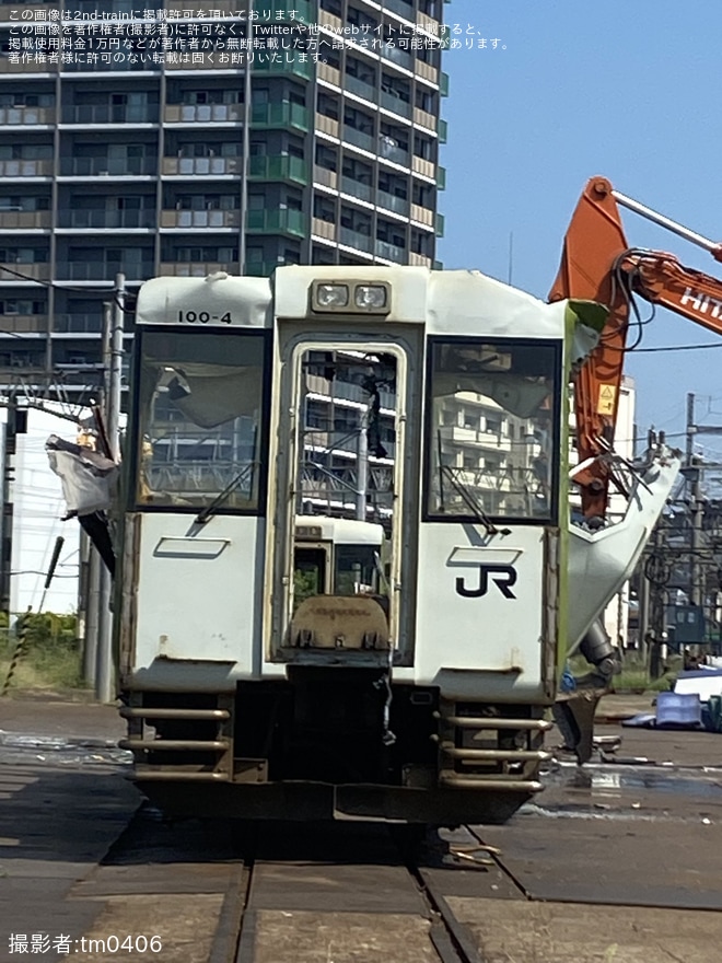 【JR東】キハ100-4が郡山総合車両センターで解体中