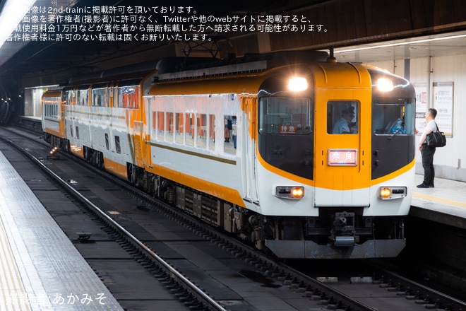 【近鉄】近鉄日本橋駅に特急が臨時停車
