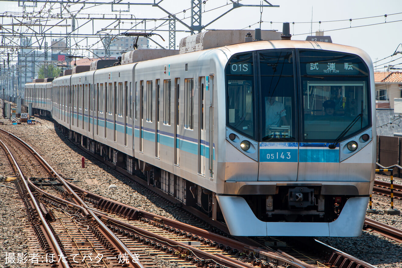 【メトロ】05系05-143F・07-103FがTASC調整試運転を実施の拡大写真