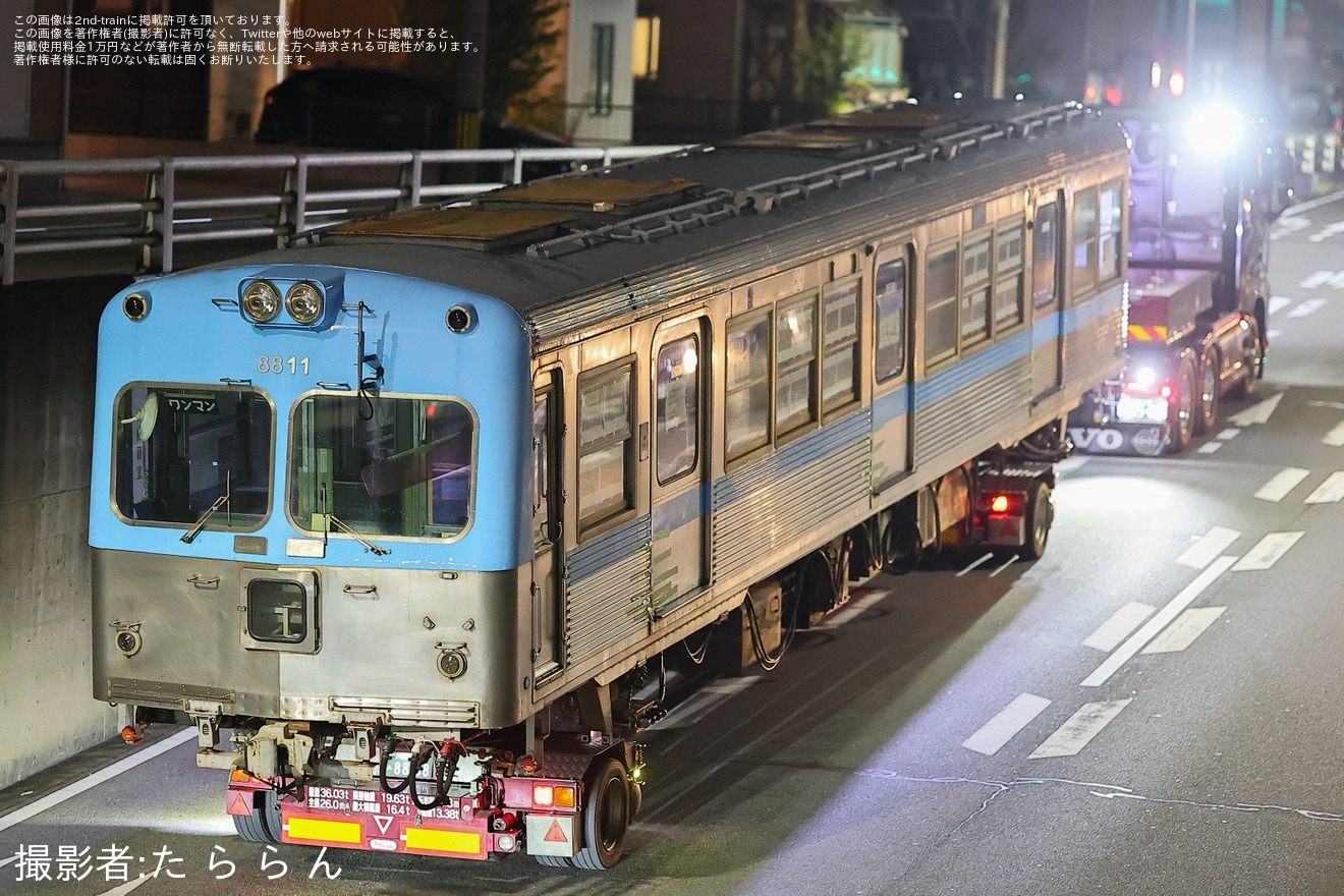 【北鉄】8000系8801編成8811号車陸送の拡大写真
