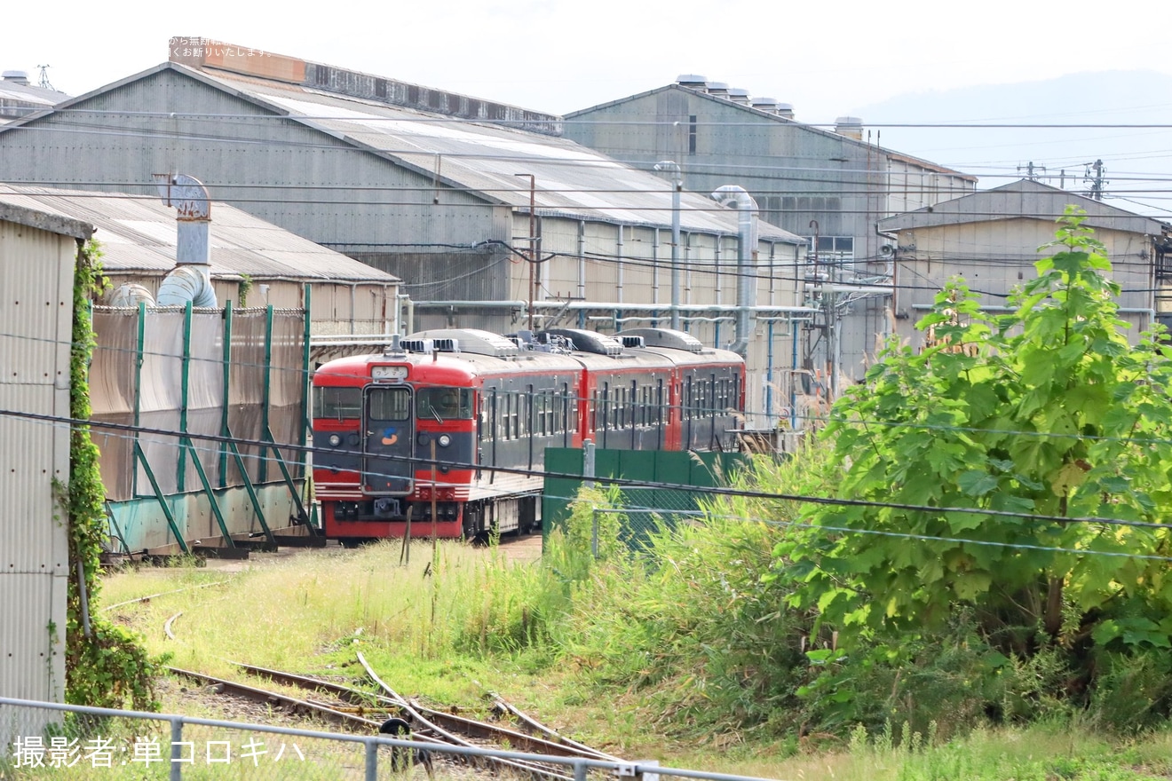 【しな鉄】115系S10編成が長野総合車両センターの解体線への拡大写真