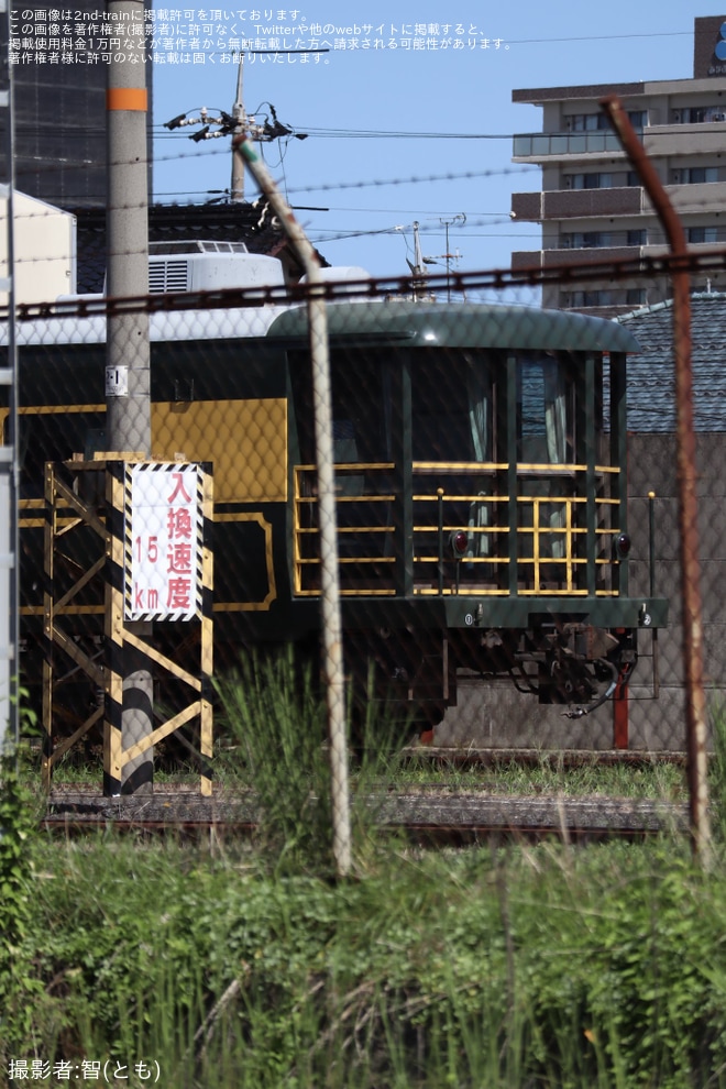 【JR西】スロフ14-704「サロンカーなにわ」が後藤総合車両所本所の解体線へを後藤総合車両所本所付近で撮影した写真