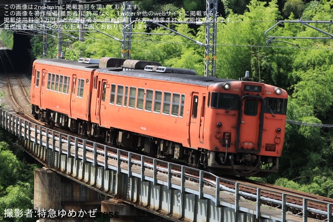 【JR西】キハ40-2036+キハ47-20後藤総合車両所本所入場回送を不明で撮影した写真