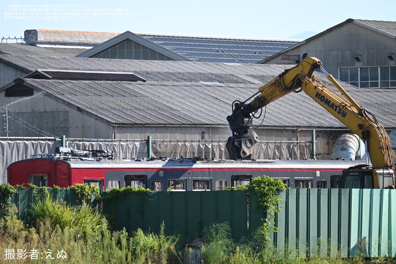 【しな鉄】115系S10編成のモハ114-1162が解体の拡大写真