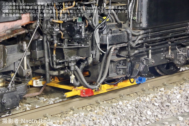 【JR東】DE10-1603牽引によるD51-498救援回送を不明で撮影した写真