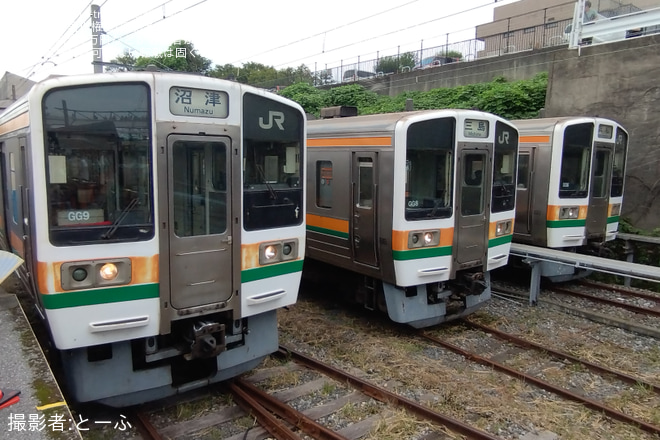 【流鉄】211系の前照灯点灯＆JR東海時代の幕回しが実施
