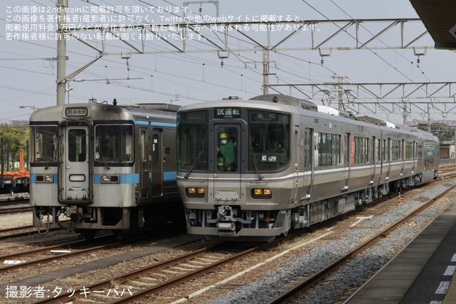 を多度津駅で撮影した写真