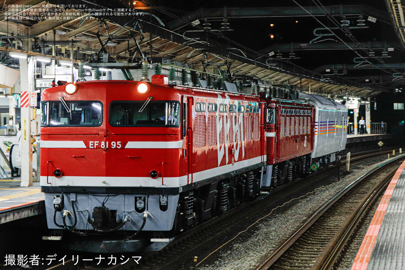 【JR東】EF81-95+EF81-139+カヤ27-501秋田総合車両センターへ廃車配給の拡大写真