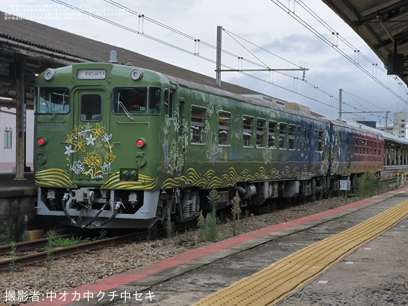 【JR西】キハ47-7003+キハ47-7004「◯◯のはなし 」を使用した運転再開に向けた地上設備確認試運転の拡大写真