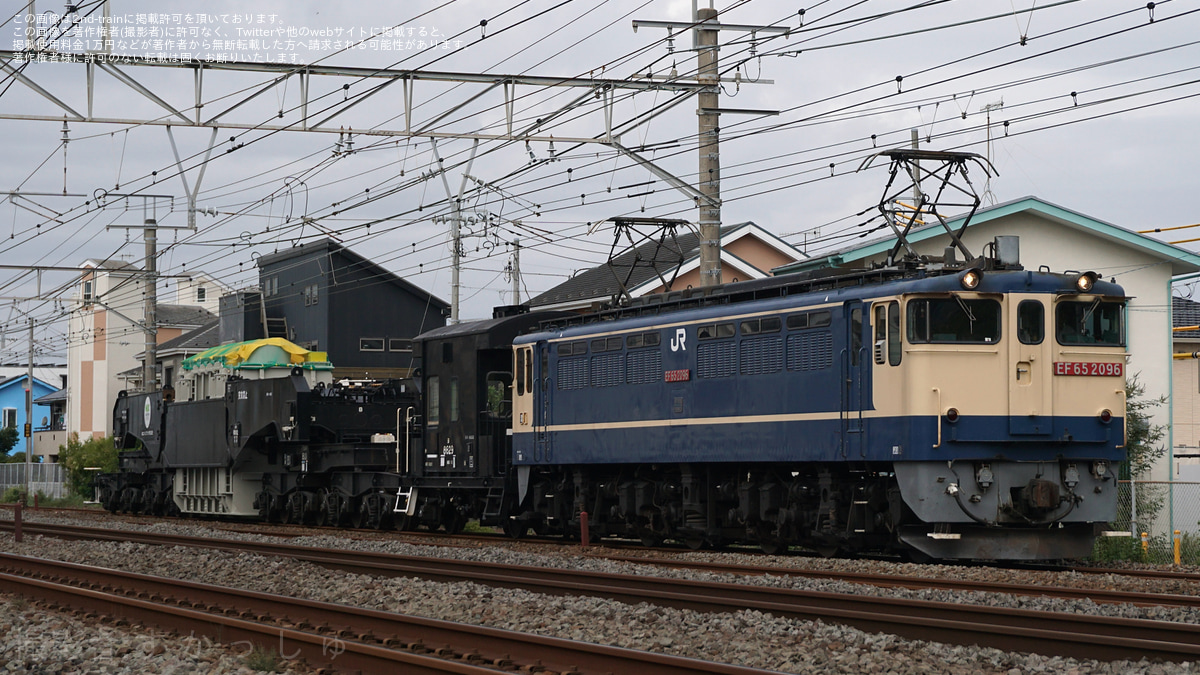 30d2f3a816c86c6bdfbbbaaef3c880