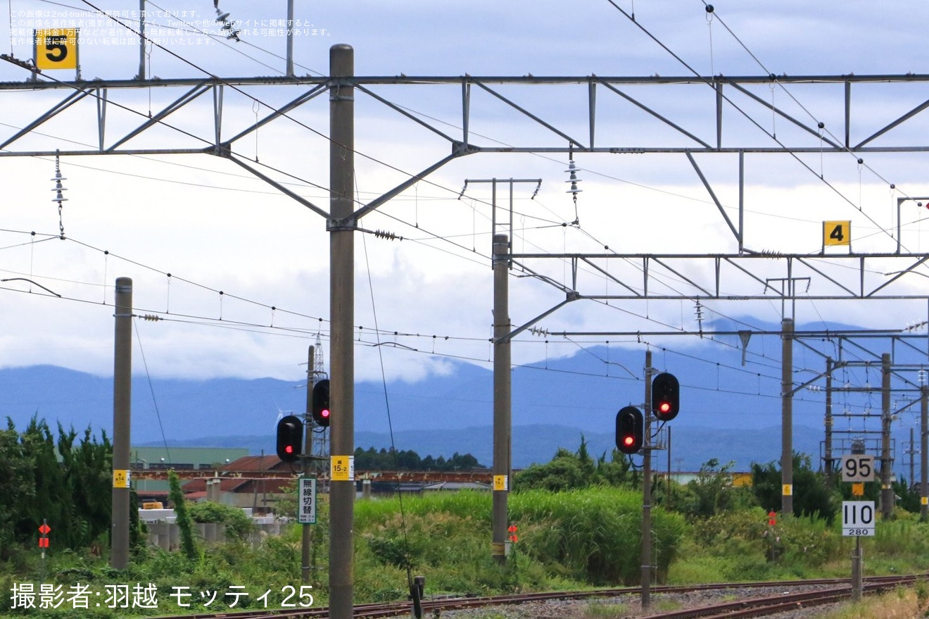 【JR東】陸羽西線運転再開に向け余目駅の4番＆5番線側の新庄方・新津方出発信号が3年4ヶ月ぶりに点灯の拡大写真