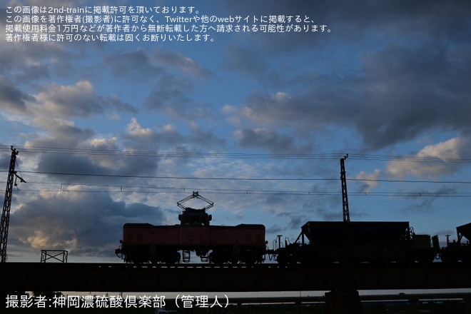 【地鉄】鉄道ファンの有志で富山地方鉄道デキ12021フォトランが実施を不明で撮影した写真