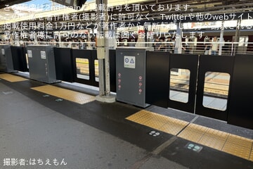 【近鉄】鶴橋駅3番のりば ホームドア稼働開始