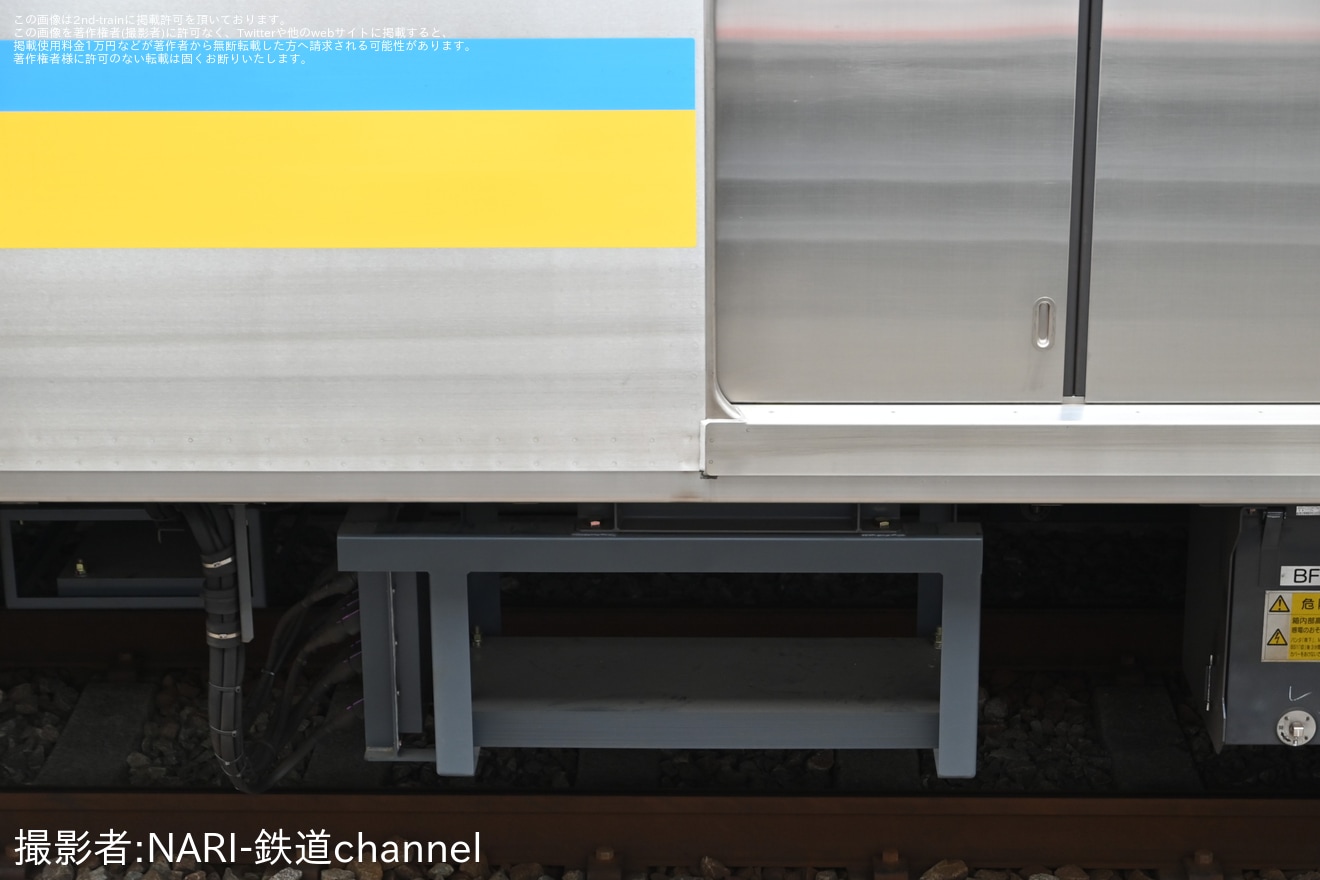 【JR東】E131系T8編成から線路モニタリング装置が撤去の拡大写真