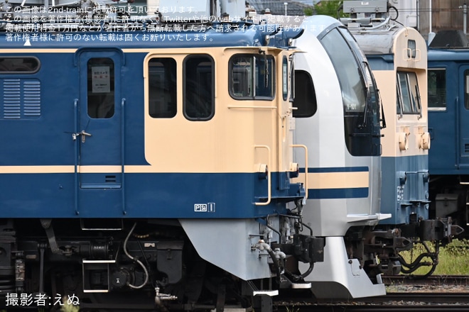 長野総合車両センター付近で撮影された【JR東】EF65が4機連結されている様子が目撃