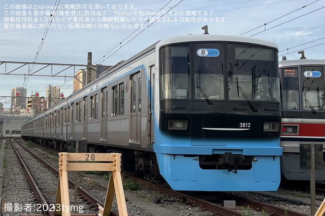 元住吉検車区付近で撮影された【東急】3000系3112Fエクステリアデザイン一新が完了か