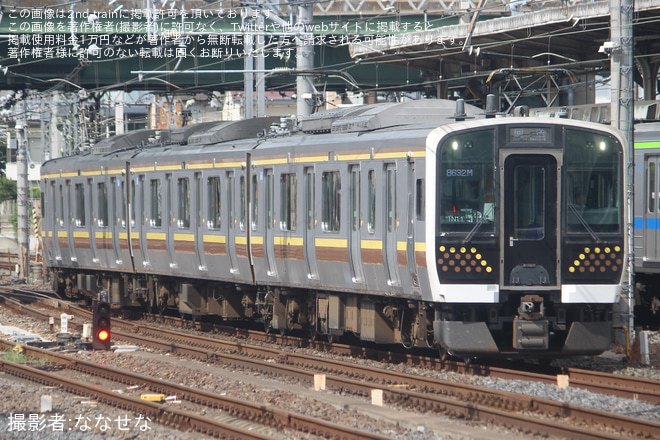 大宮駅で撮影された【JR東】E131系ヤマTN11編成 大宮総合車両センター入場