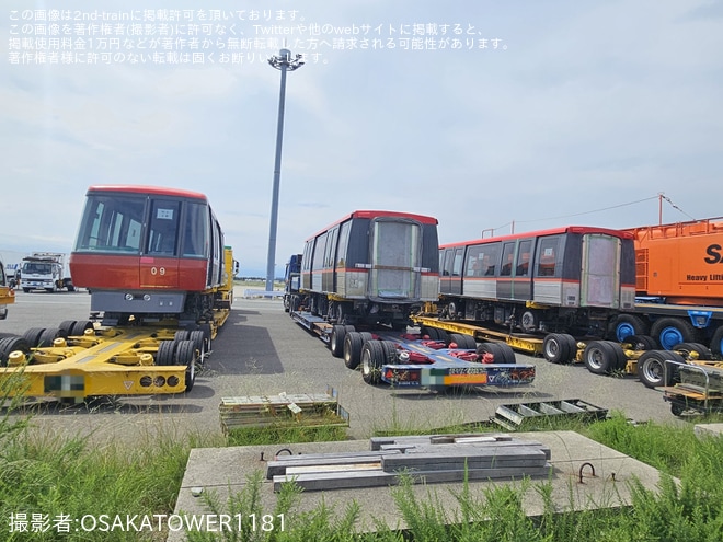【関空】ウイングシャトル(水平式エレベーター)がエプロンに留置