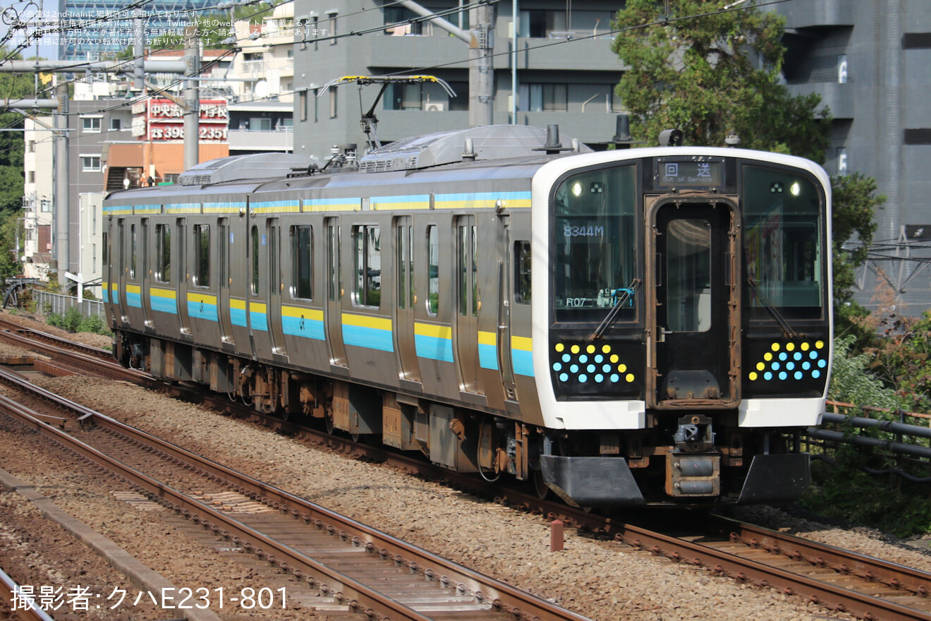 【JR東】E131系マリR07編成 大宮総合車両センター出場回送の拡大写真