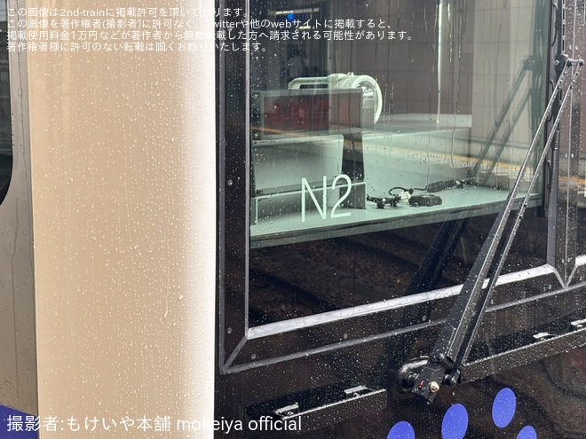 【JR東】仙石線のE131系800番台センN2編成がJ-TREC新津事業所を出場し試運転を不明で撮影した写真