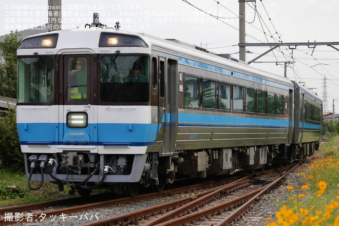 多度津工場で撮影された【JR四】キハ185系キハ185-9+キハ185-1017が多度津工場入場