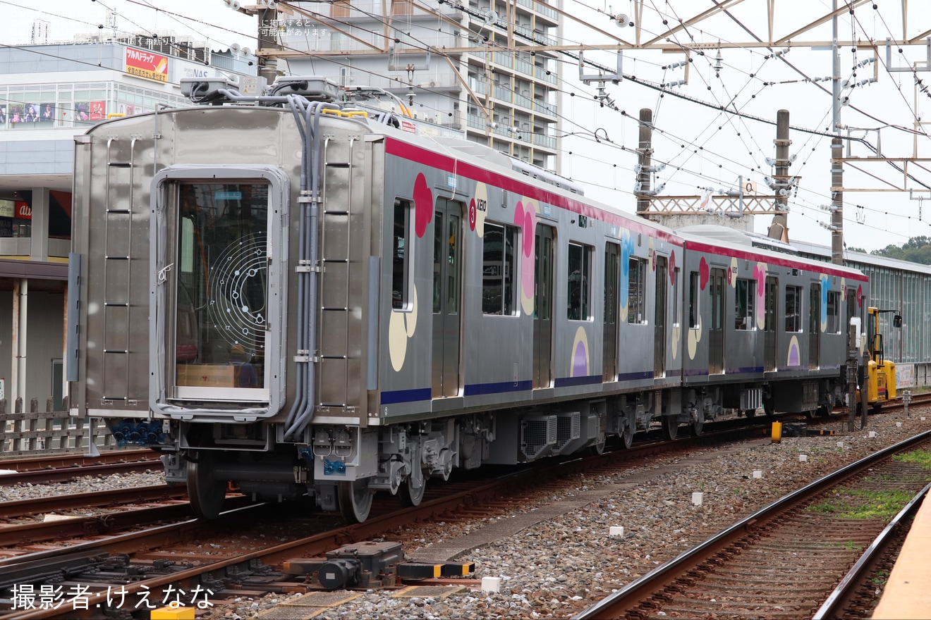 【京王】2000系第1編成(2701F)の 2651号車、2201号車が構内入換の拡大写真