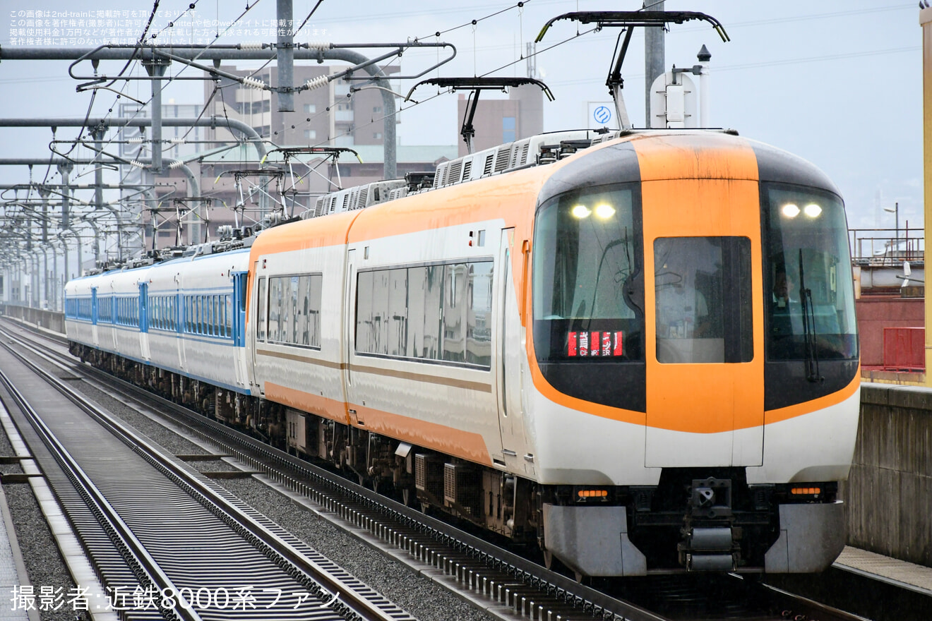 【近鉄】15200系・22600系による8両編成の団体臨時列車の拡大写真
