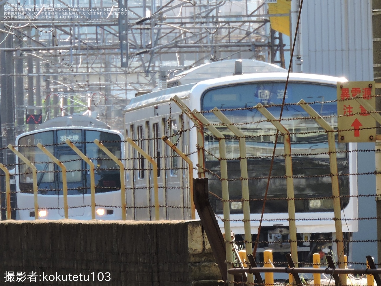 【JR九】811系PM103編成リニューアル工事を施工せずに構内試運転の拡大写真