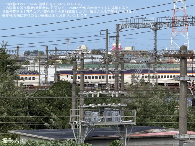 新潟新幹線車両センター付近で撮影された【JR東】E3系L70編成が新潟新幹線車両センターの解体線へ