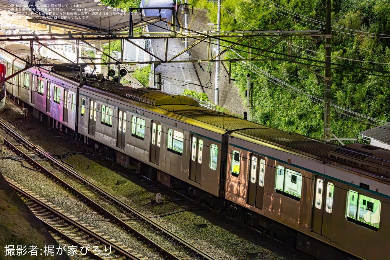 【東急】衝突・脱線事故当該の2020系2135F長津田へ回送の拡大写真