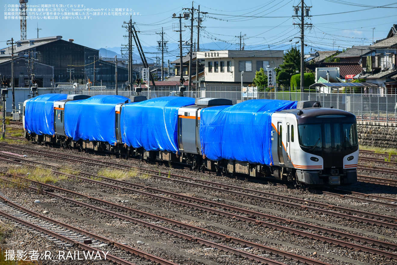 【JR海】衝突事故当該のHC85系D2編成が留置中の拡大写真
