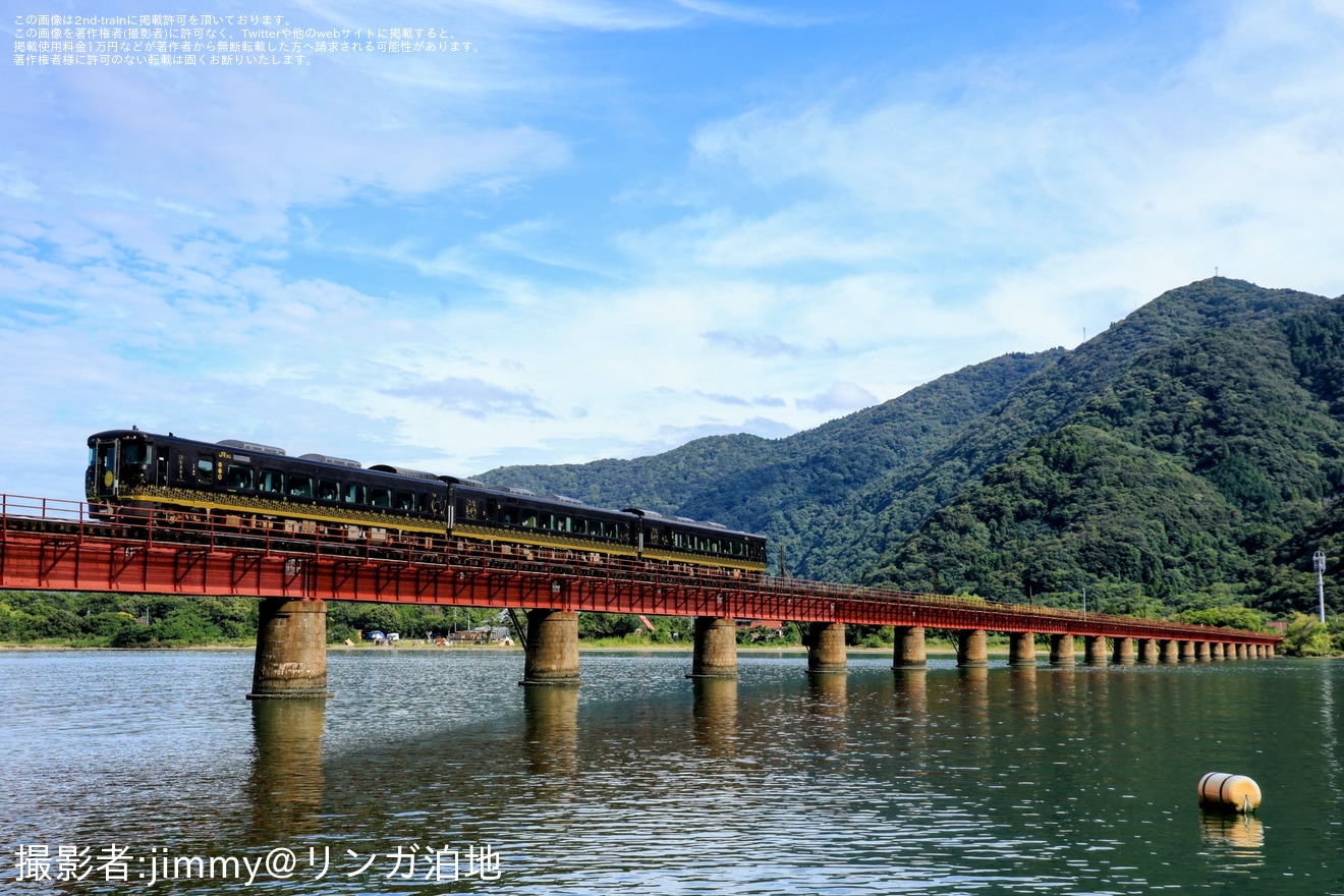【JR西】観光列車「はなあかり」敦賀～城崎温泉間を運行の拡大写真
