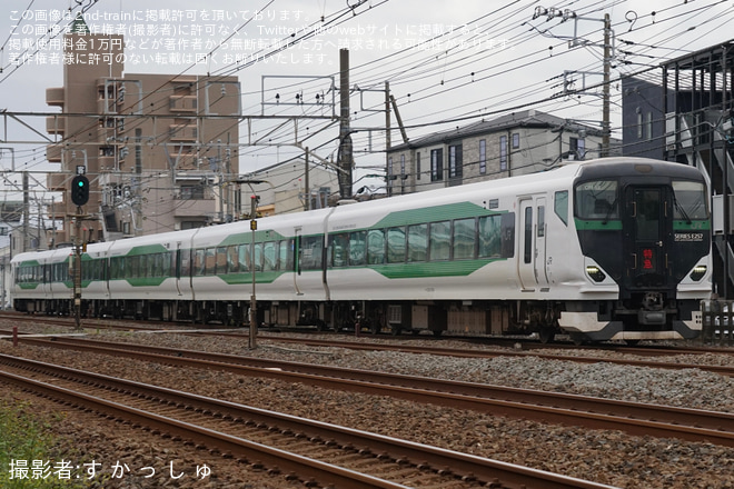 辻堂～茅ケ崎間で撮影された【JR東】臨時特急Mt.Fuji御殿場が運転
