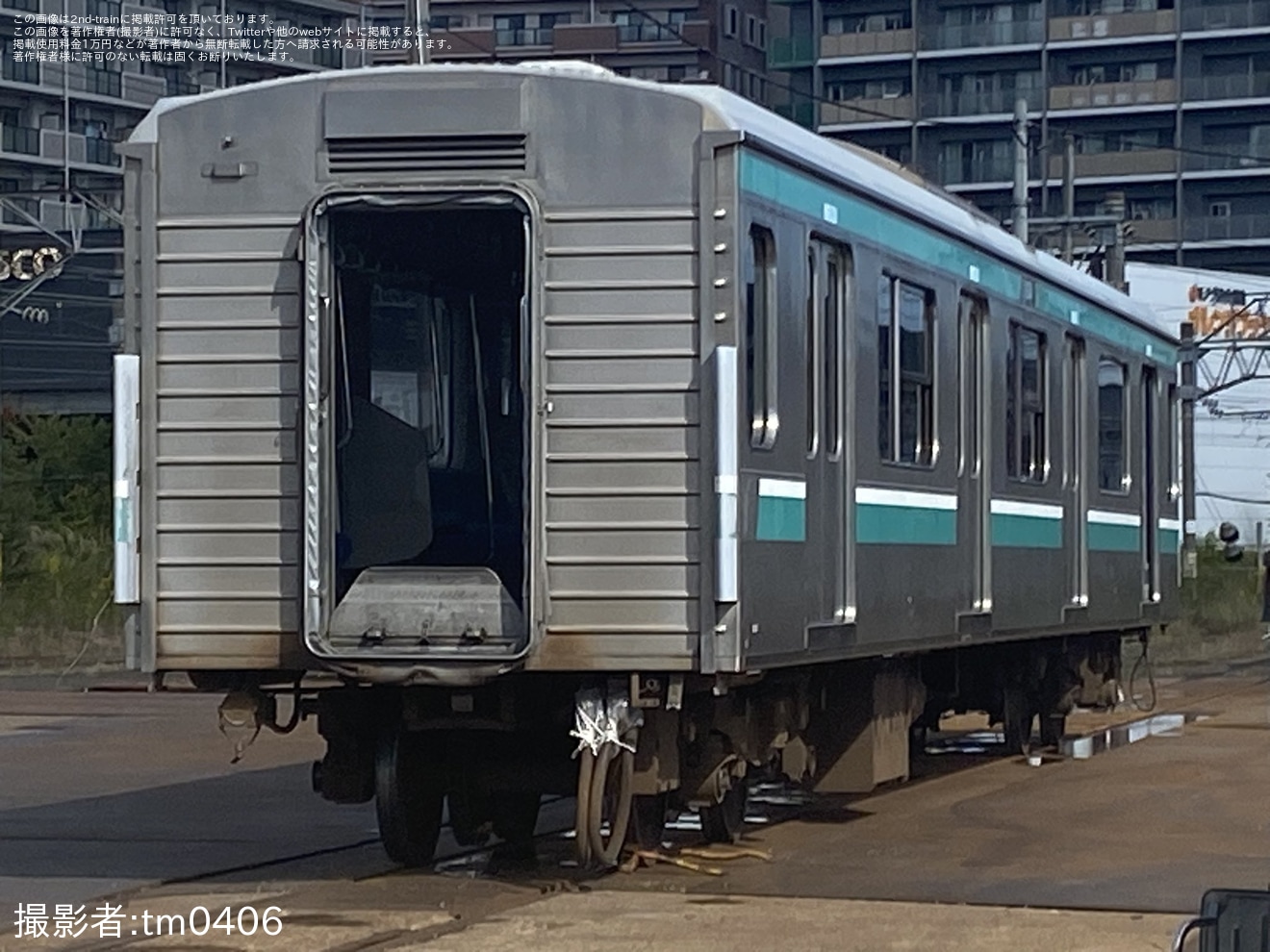 【JR東】E501系K752編成のサハE501-5が解体線への拡大写真