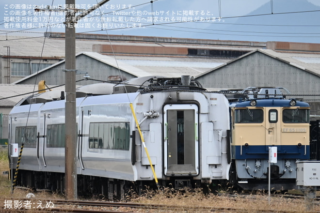 長野総合車両センター付近で撮影された【JR東】E353系S106編成が廃車・解体となる車両の置き場へ移動