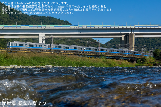 【小田急】1000形1067F+1069F(1067×4+1069×4)がTASC試運転で小田原へを渋沢～新松田間で撮影した写真