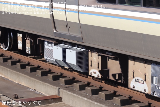 【JR西】223系W13編成網干総合車両所本所出場試運転を不明で撮影した写真