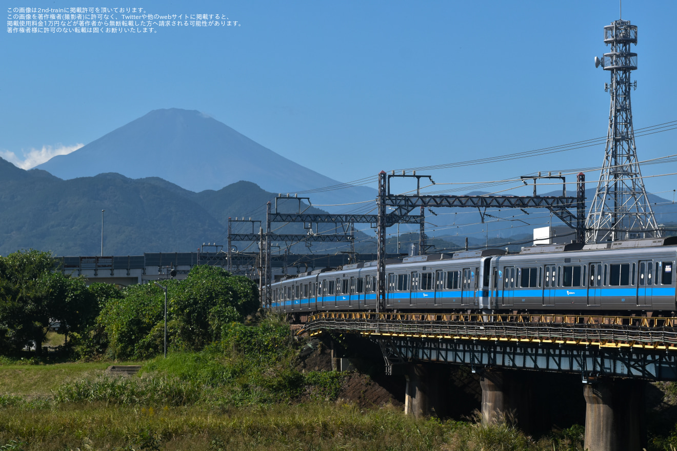 【小田急】1000形1067F+1069F(1067×4+1069×4)がTASC試運転で小田原への拡大写真