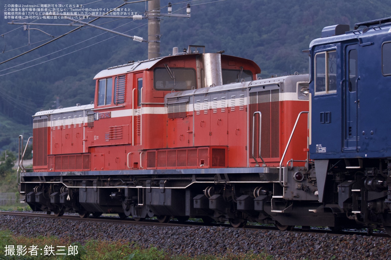 【JR東】DD51-842が廃車のため長野総合車両センターへ配給輸送の拡大写真