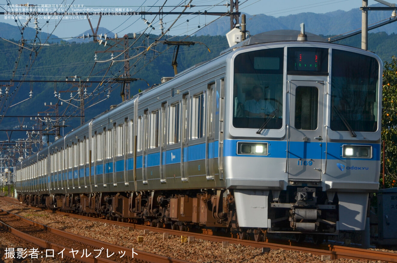 【小田急】1000形1067F+1069F(1067×4+1069×4)がTASC試運転で小田原への拡大写真