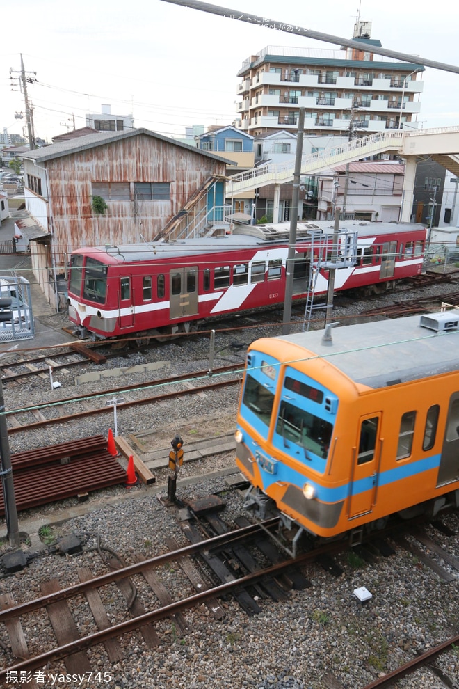 【流鉄】流山検車区に留置されていた5000系の「あかぎ」が解体間近と思われる姿へを不明で撮影した写真