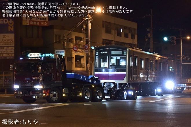 【大阪メトロ】30000系32606F緑木検車場まで陸送を不明で撮影した写真