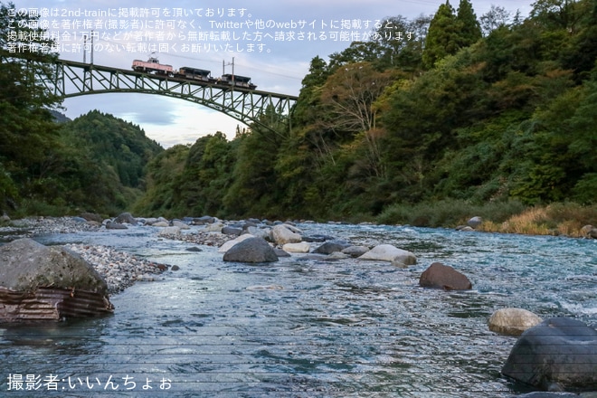 【地鉄】鉄道ファンの有志で富山地方鉄道デキ12021フォトランが実施(202510)