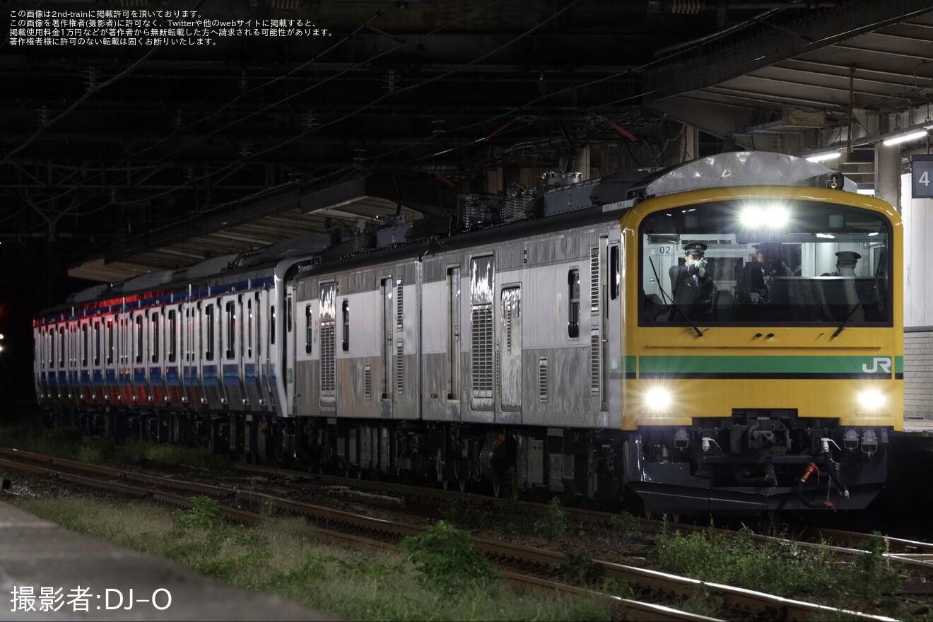 【JR東】E131系800番台(N3編成)が新潟車両センターから配給輸送の拡大写真